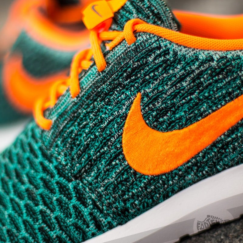 Nike cheap flyknit grün