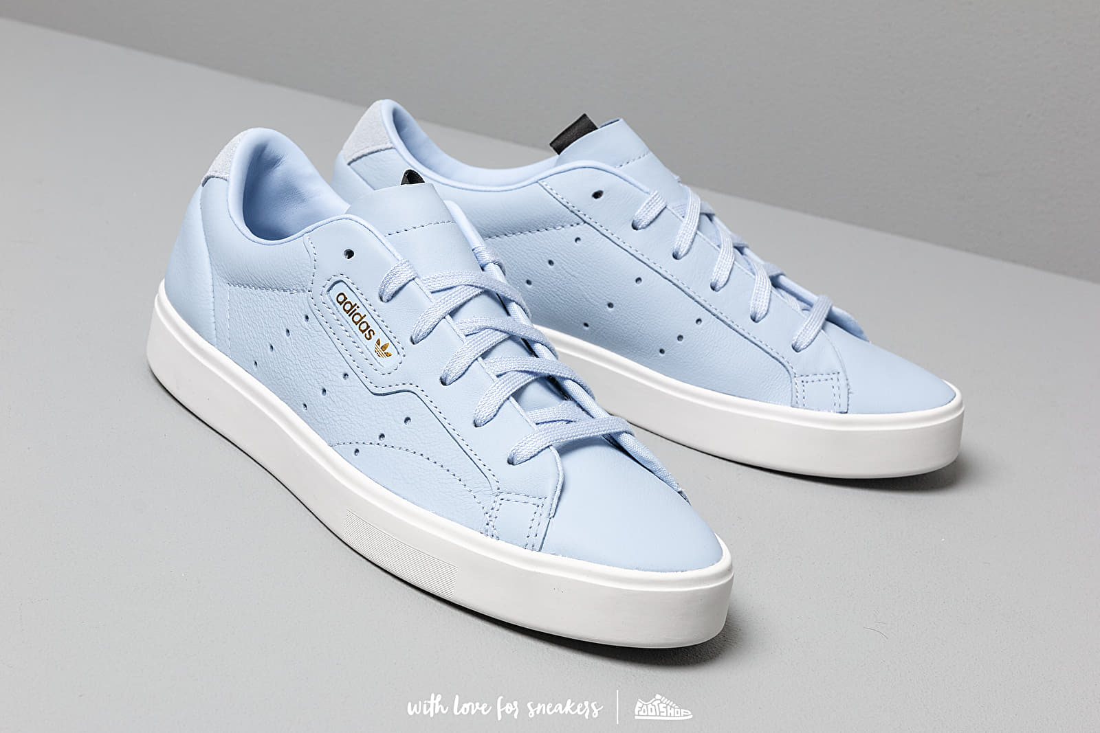 Women s shoes adidas Sleek W Periwinkle Periwinkle Crystal White Footshop