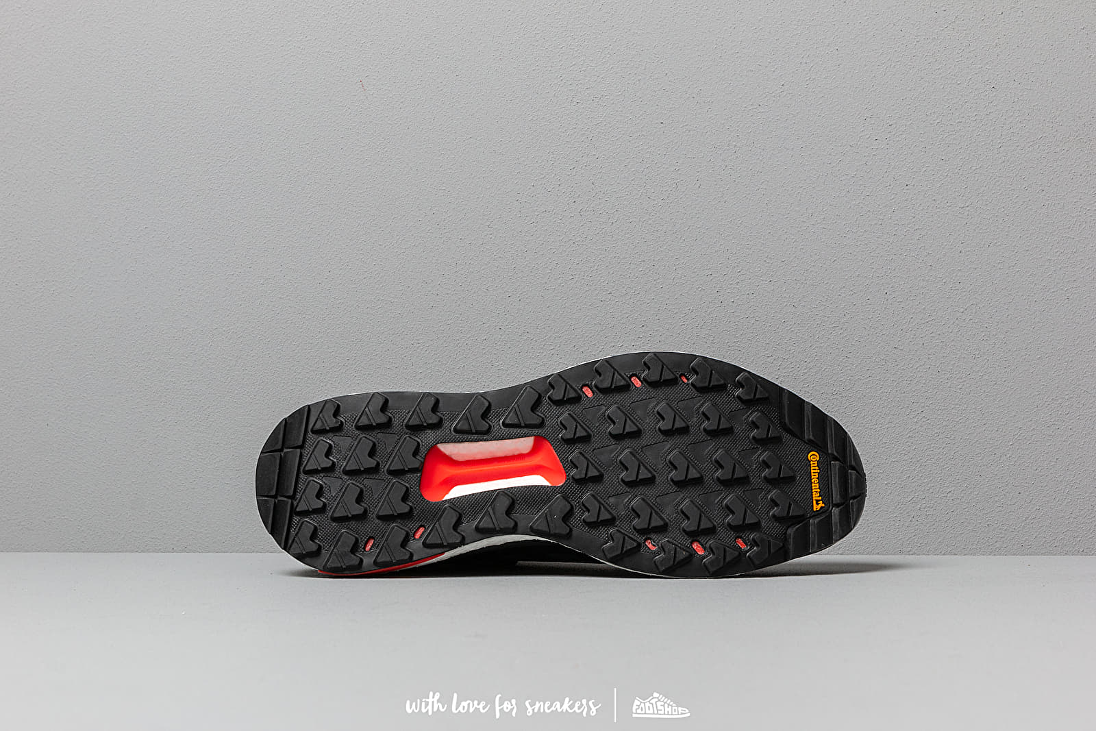 Moški čevlji adidas Terrex Free Hiker Core Black/ Gresix/ Actora
