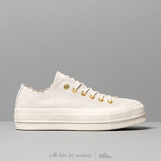 Chuck sale taylor scallop