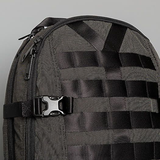 Eastpak floid 100 resist on sale