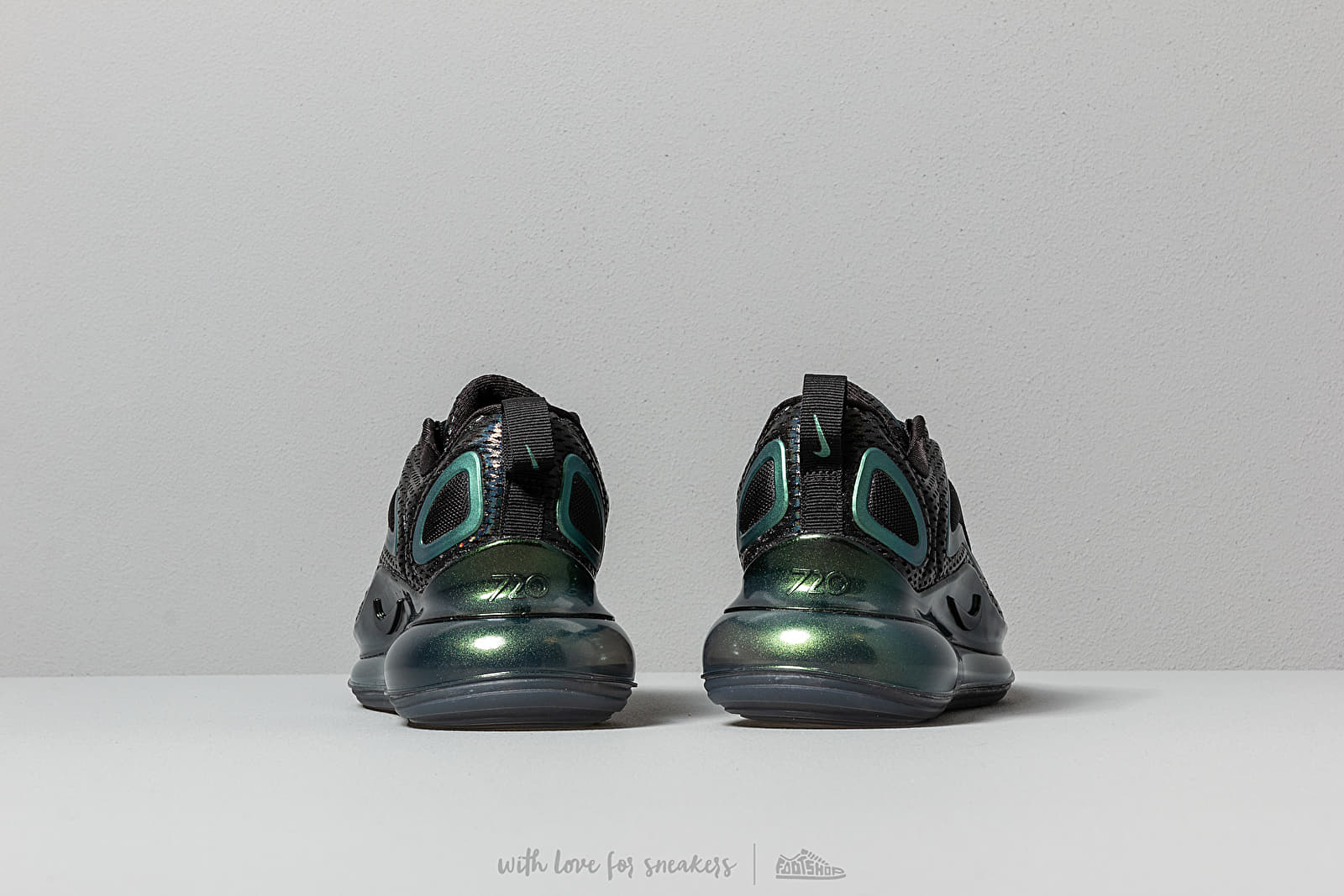 Men s shoes Nike Air Max 720 Black Black Metallic Silver Footshop
