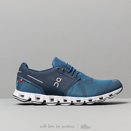On running cloud blue denim top