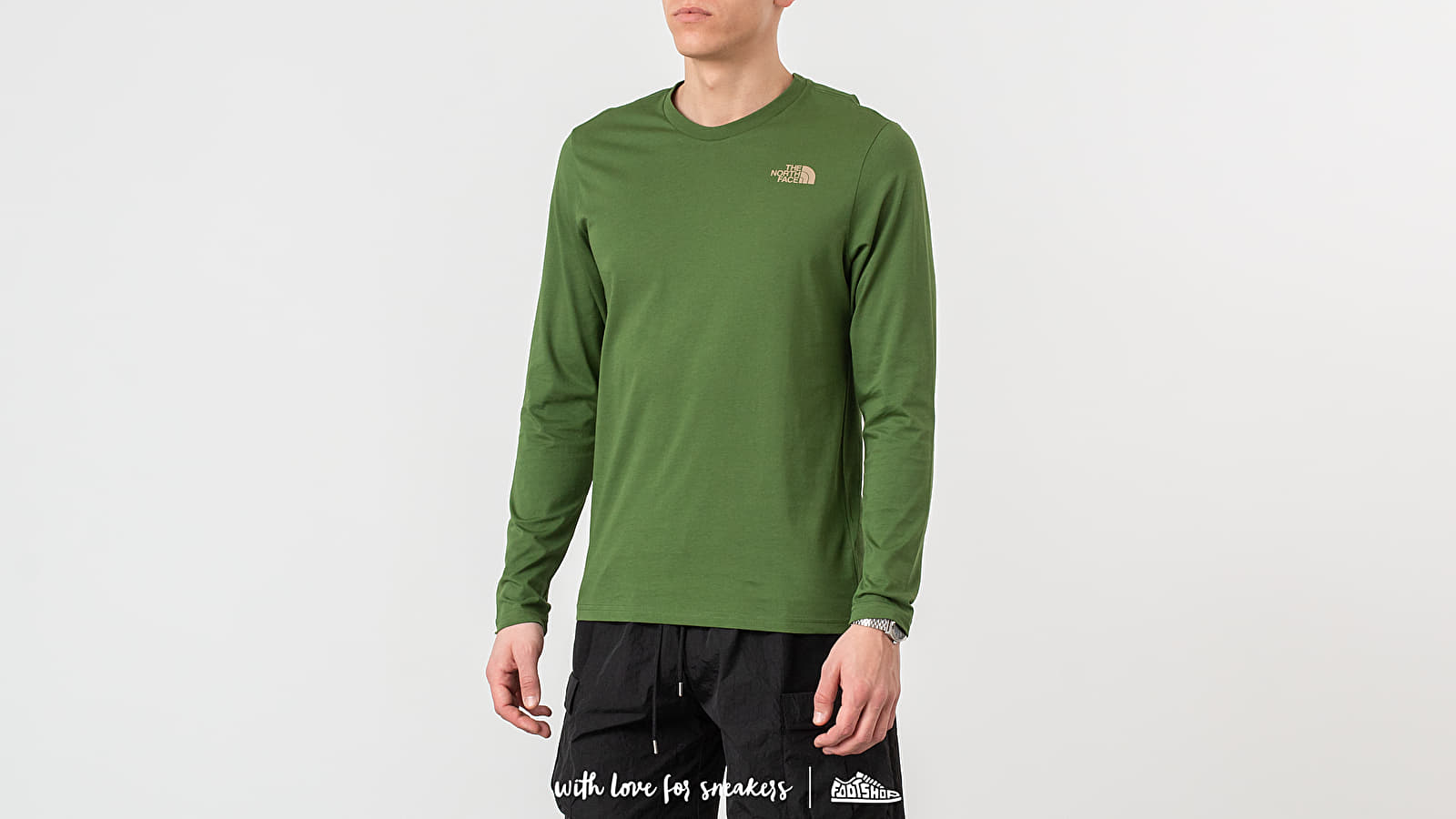T-shirts The North Face Long Sleeve Easy Tee Garden Green