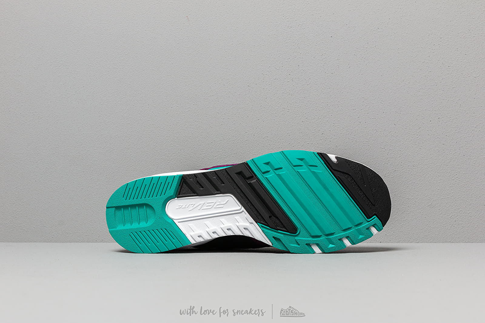 Muške tenisice New Balance 1530 Black/ Purple/ Green