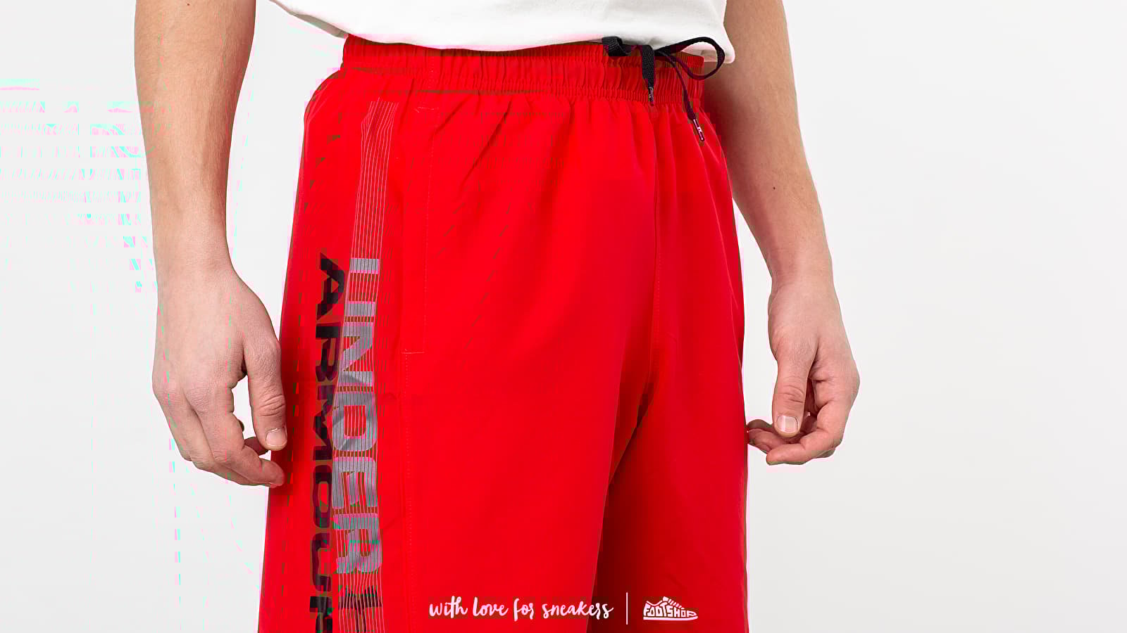 Šortai Under Armour Woven Graphic Wordmark Shorts Red/ Black