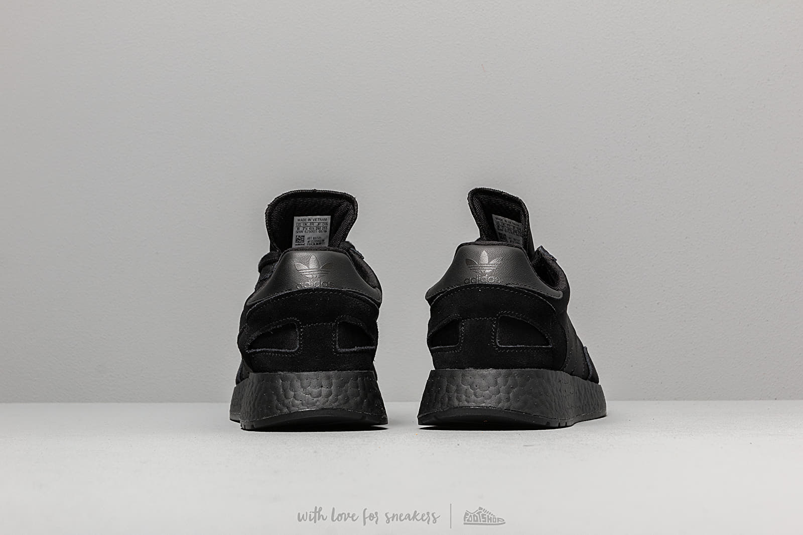 Férfi cipők adidas I-5923 Core Black/ Core Black/ Core Black
