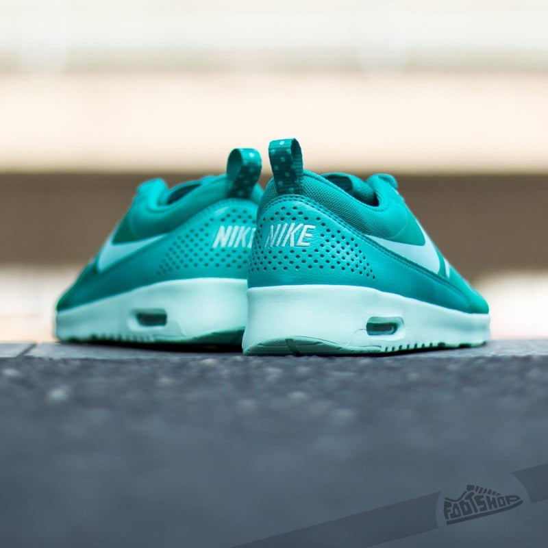 Nike air max thea light blue deals