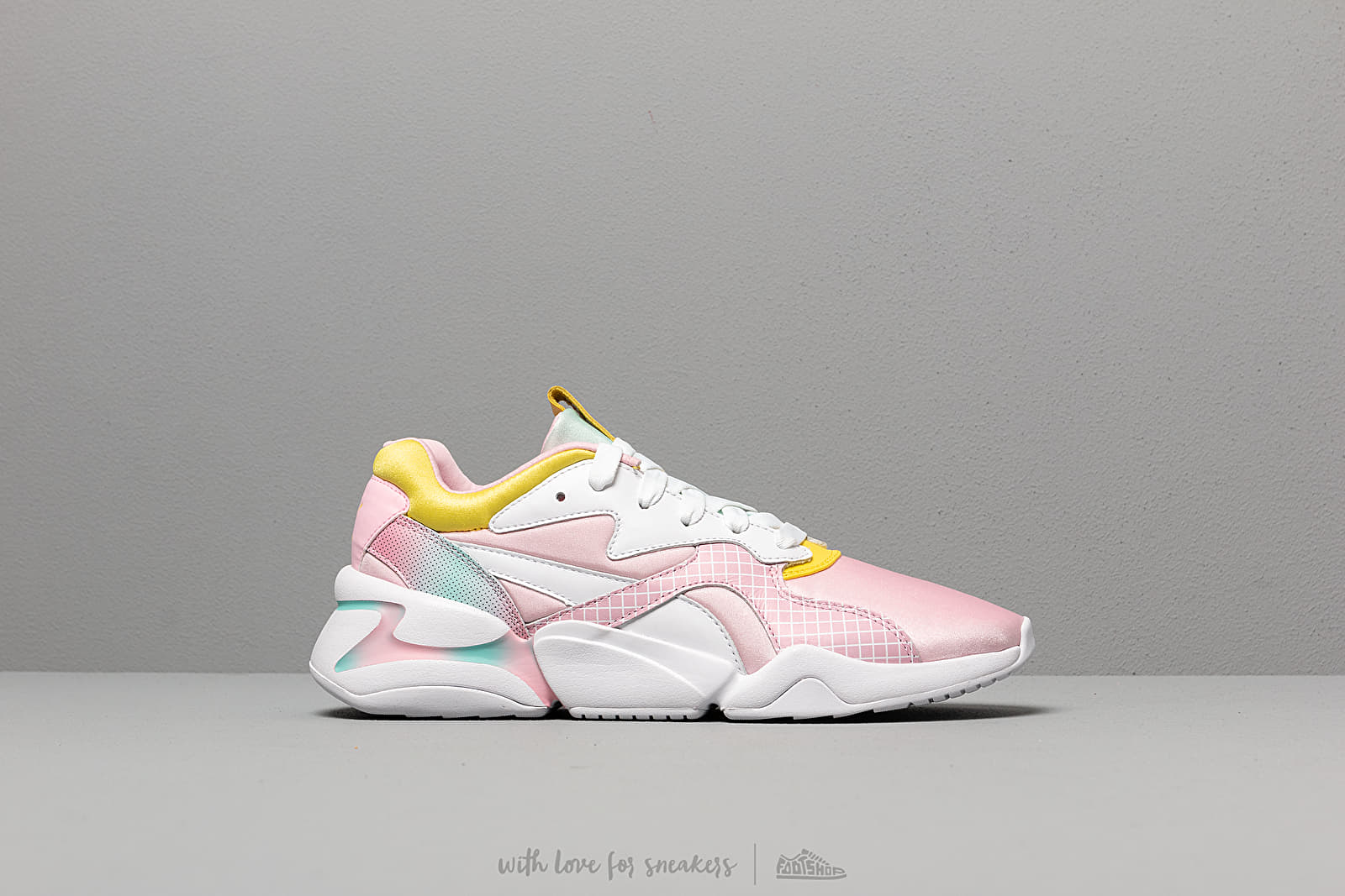 Women s shoes Puma x Barbie Nova Wmns Puma White Orchid Pink Footshop