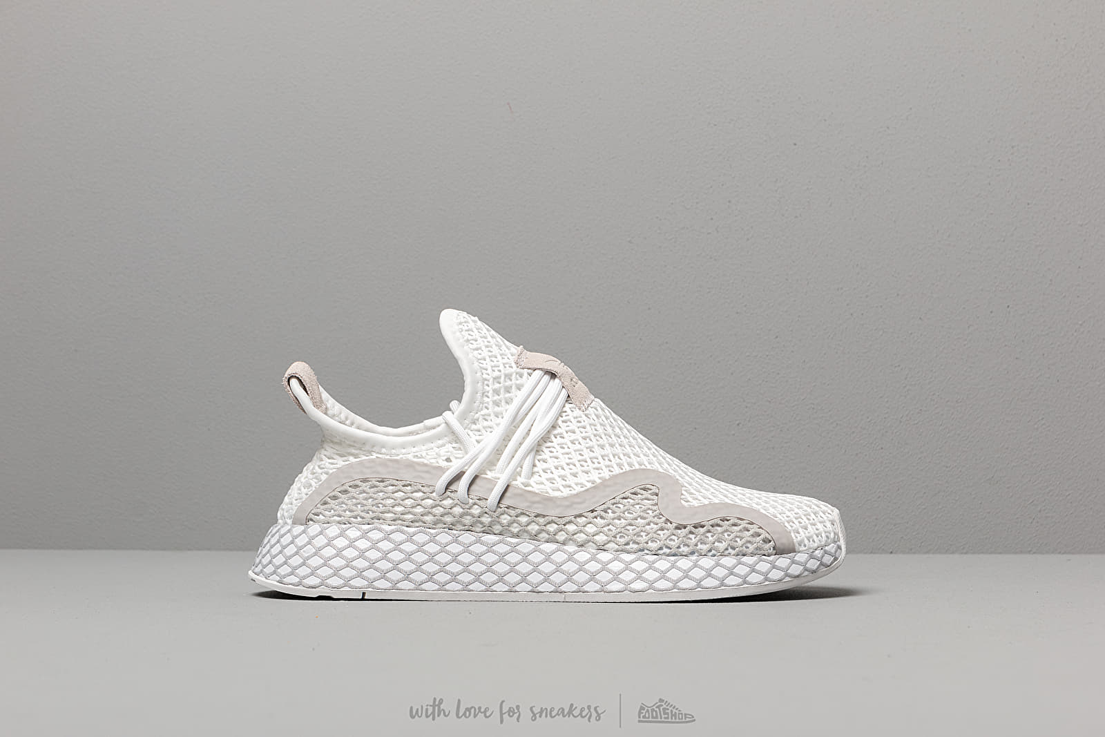 Deerupt s white clearance