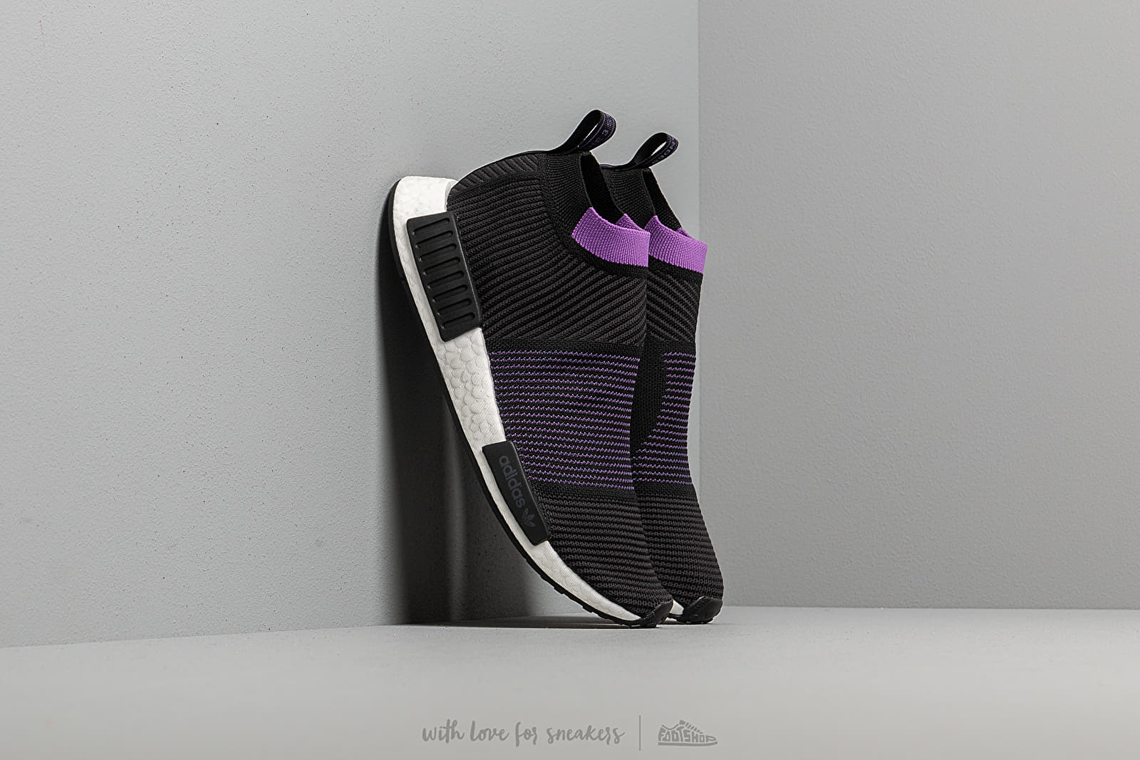Încălțăminte și sneakerși pentru femei adidas NMD_CS1 PK W Core Black/ Carbon/ Active Purple
