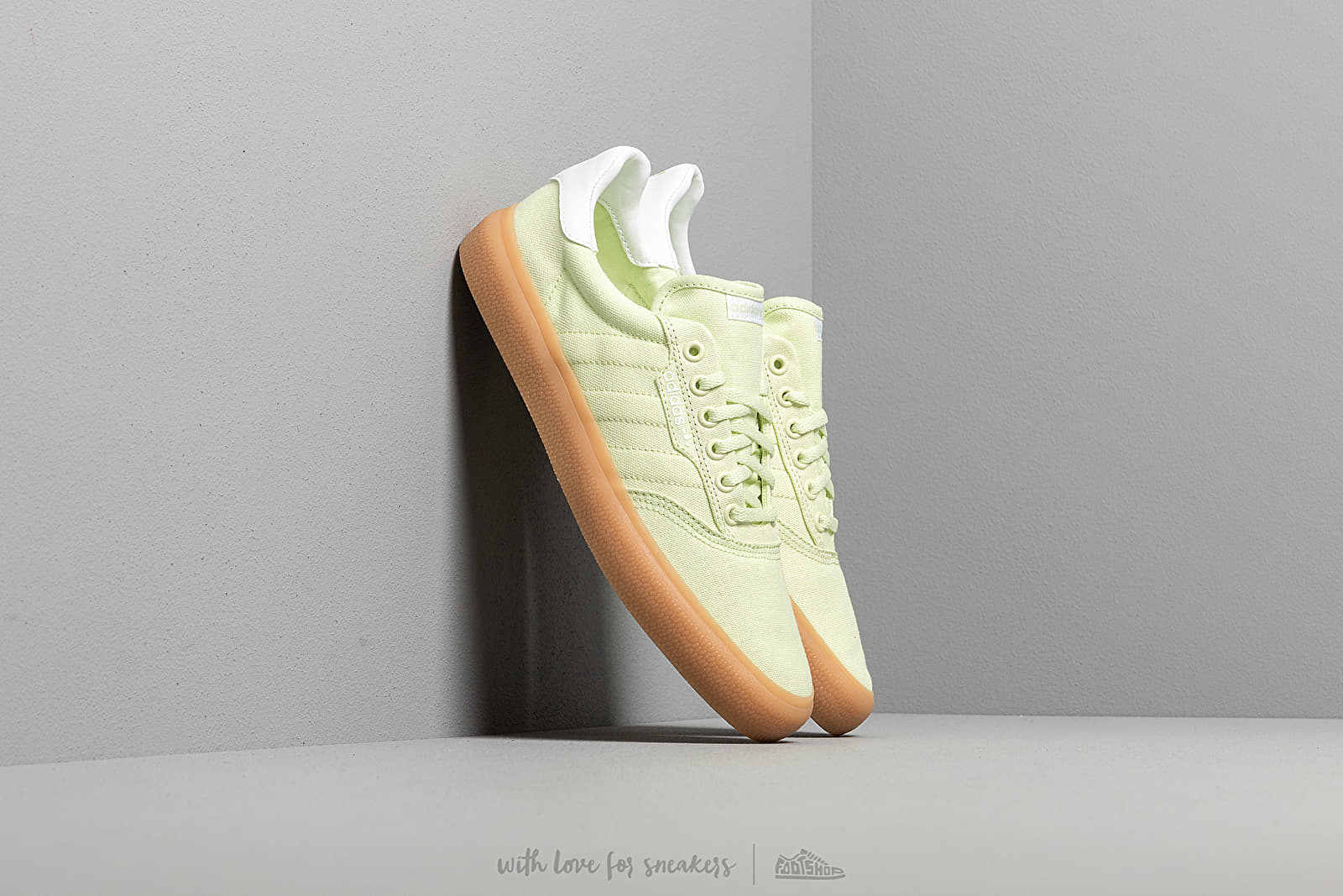 Scarpe adidas 3MC Halo/ Ftw White/ Gum3