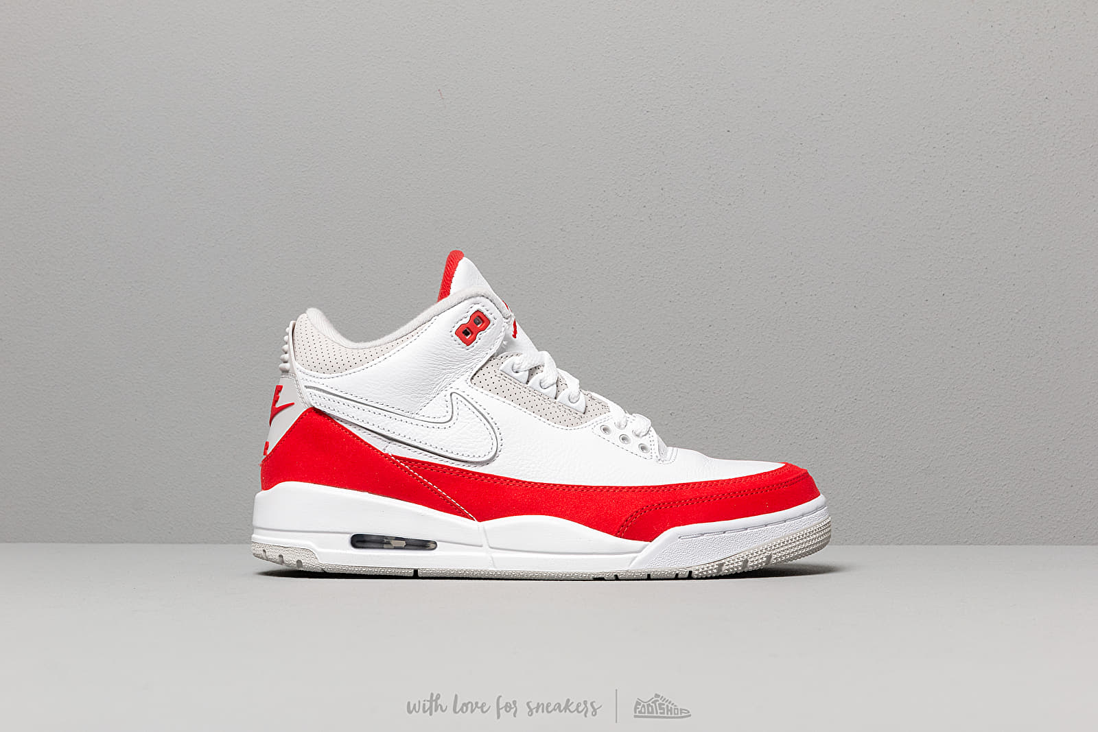 Men s shoes Air Jordan 3 Retro Tinker White Unversity Red Footshop