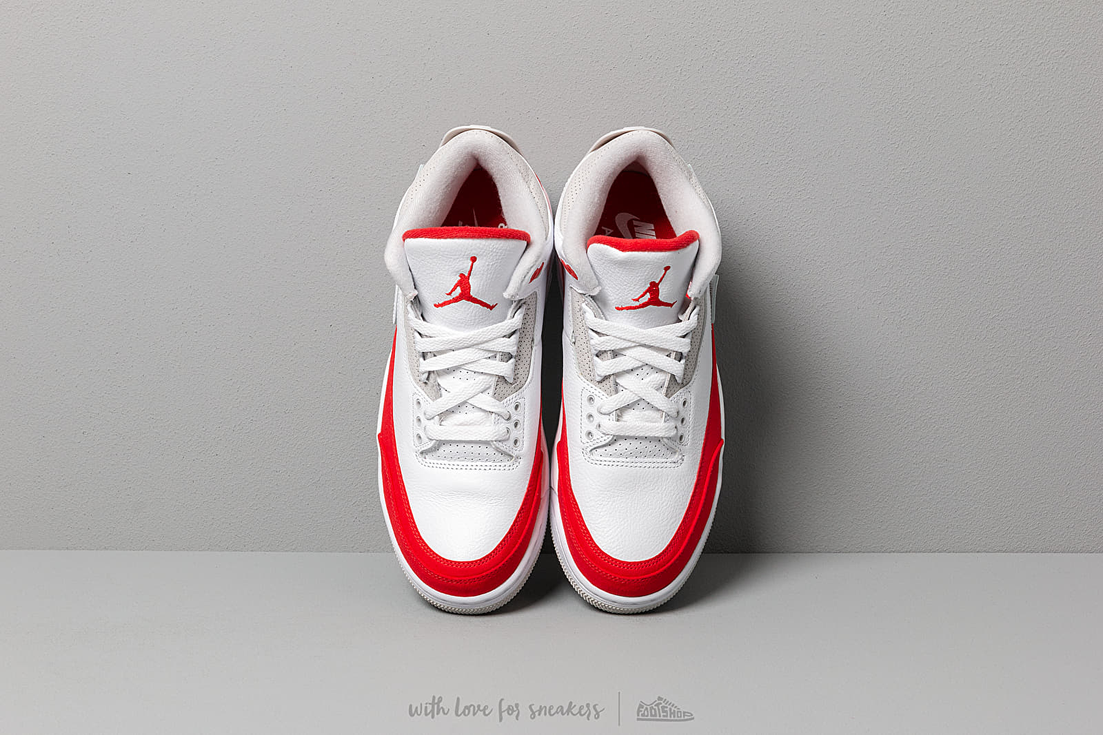 Men s shoes Air Jordan 3 Retro Tinker White Unversity Red Footshop