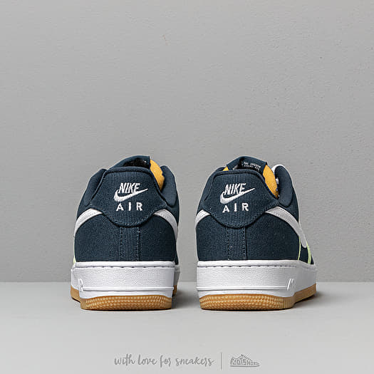 Nike Air Force 1 07 Premium
