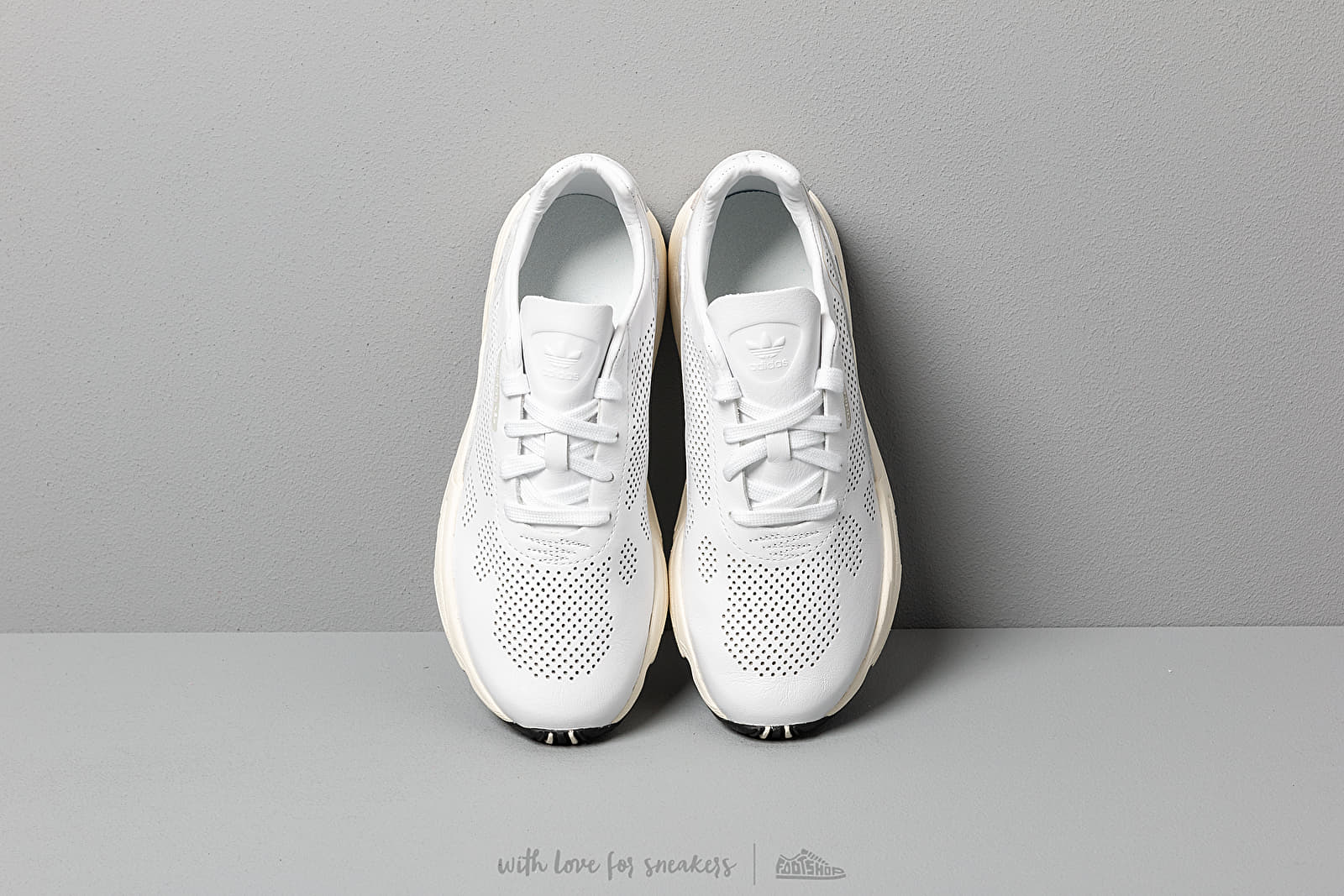 Ženske tenisice adidas Falcon Allluxe W Ftw White/ Ftw White/ Off White