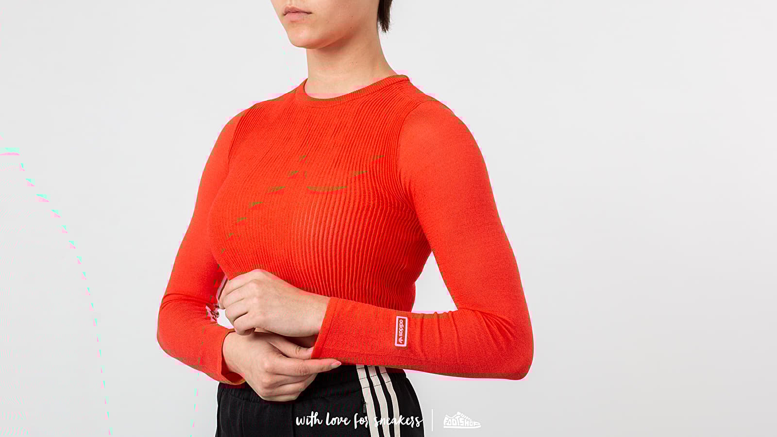Marškinėliai adidas Long Sleeve Crop Tee Bright Red