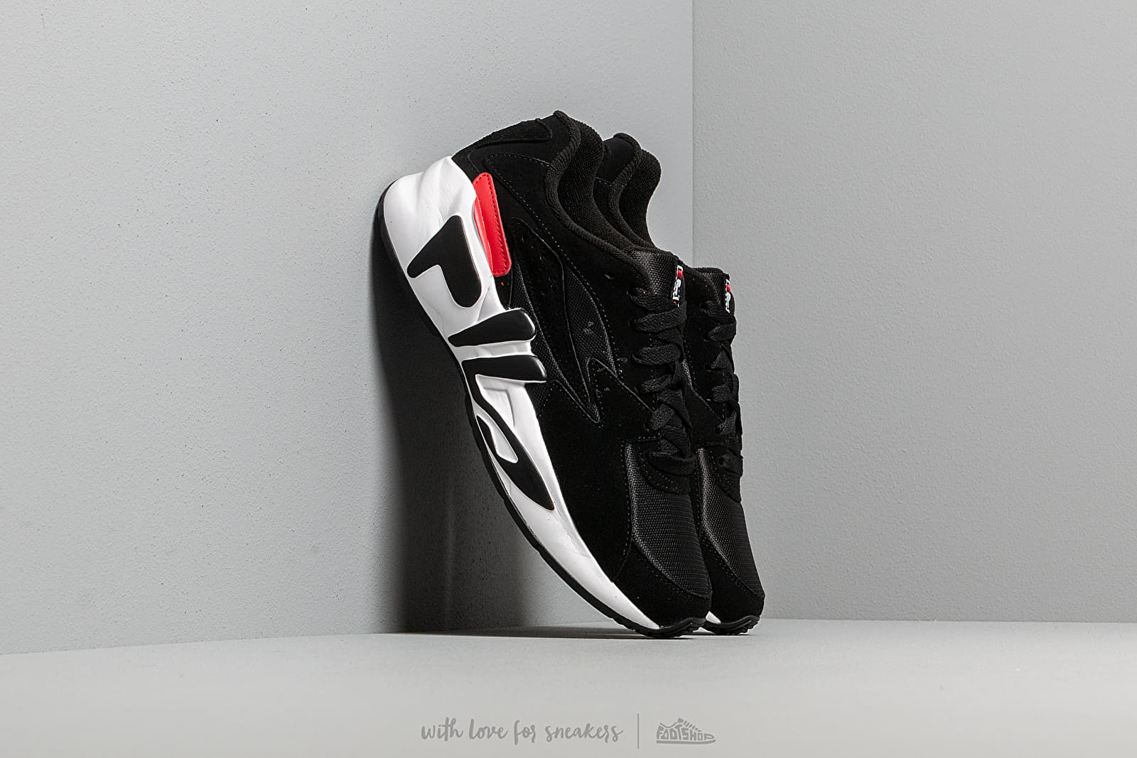 Men s shoes Fila Mindblower Black White Fila Red Footshop