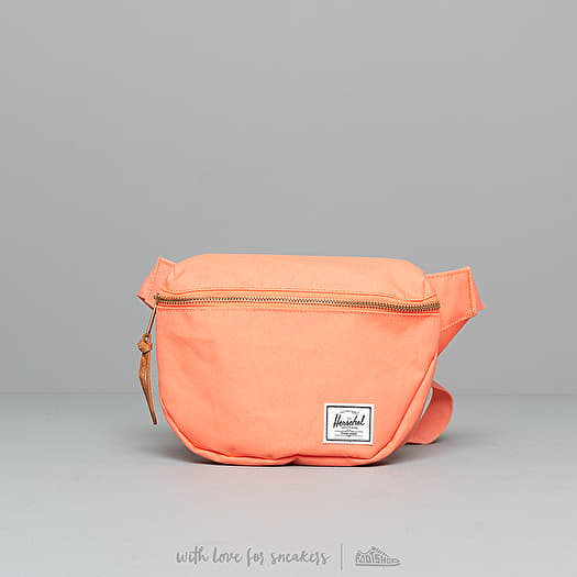 Hip bags Herschel Supply Co. Fifteen Hip Back Fresh Salmon Footshop