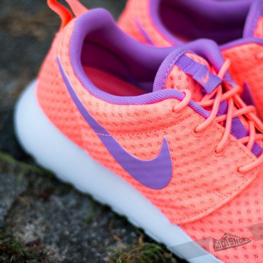 Women s shoes Wmns Nike Roshe One BR Lava Glow Fuchsia Glow White Footshop