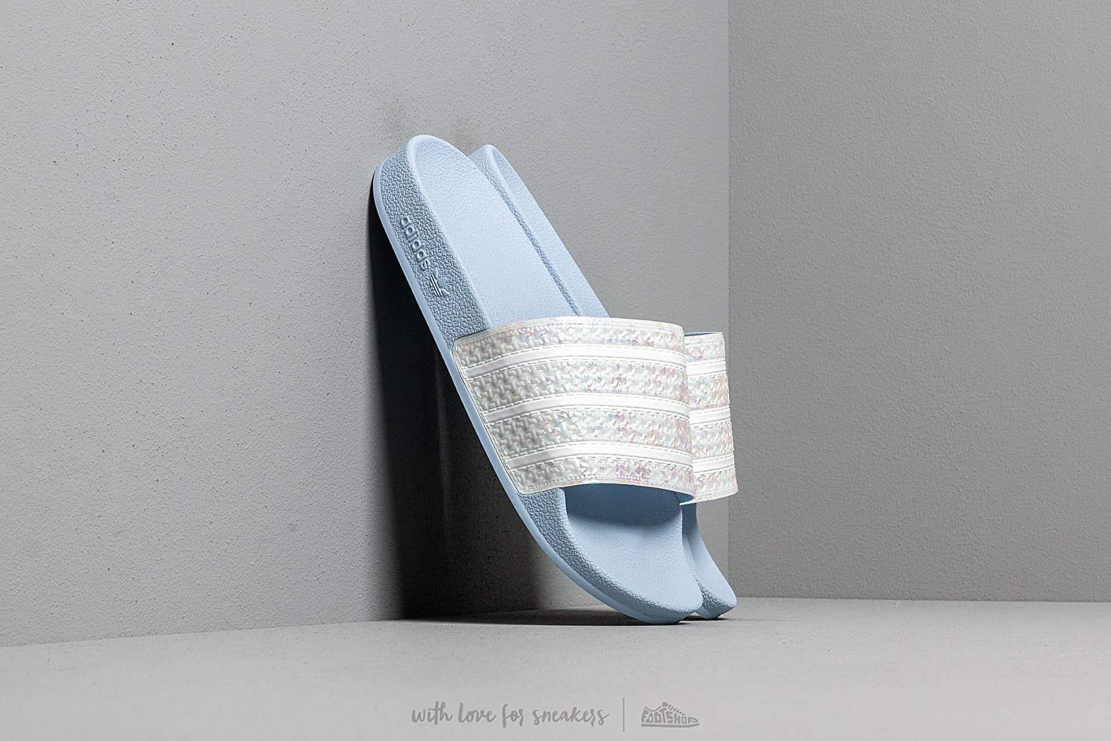 Дамски кецове и обувки adidas Adilette W Periwinkle/ Ftw White/ Periwinkle