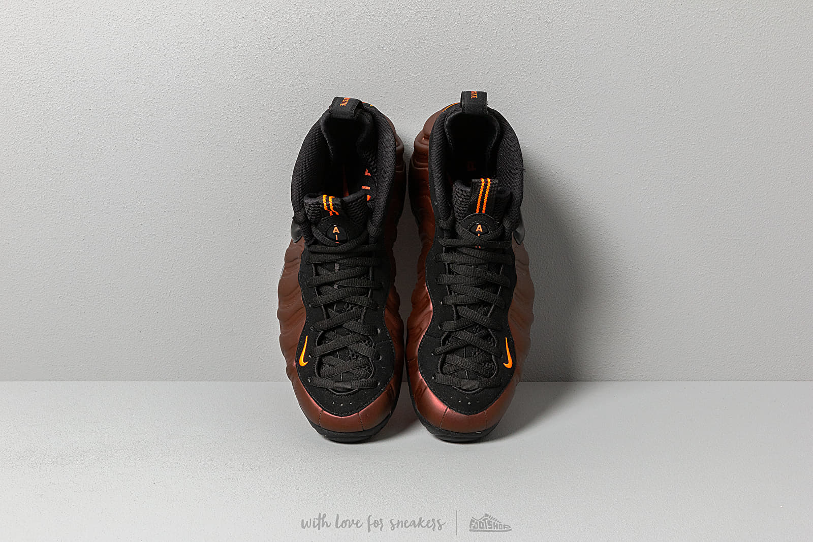 Nike foamposite pro hyper crimson on sale