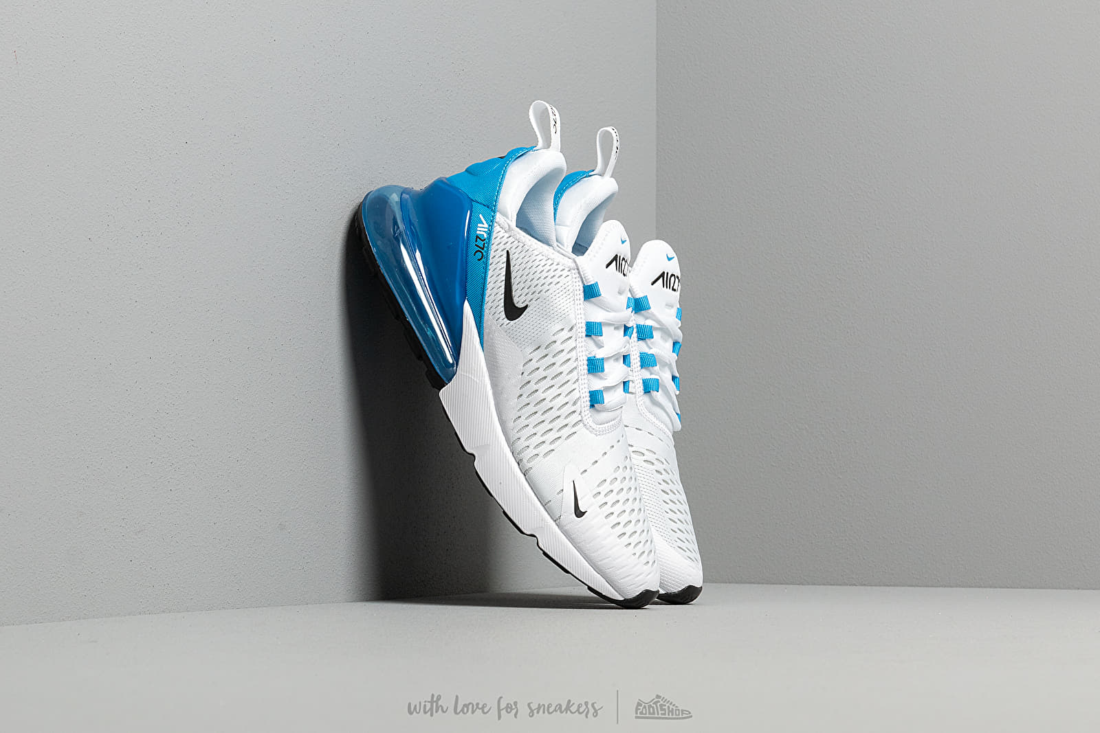Nike Air Max 270