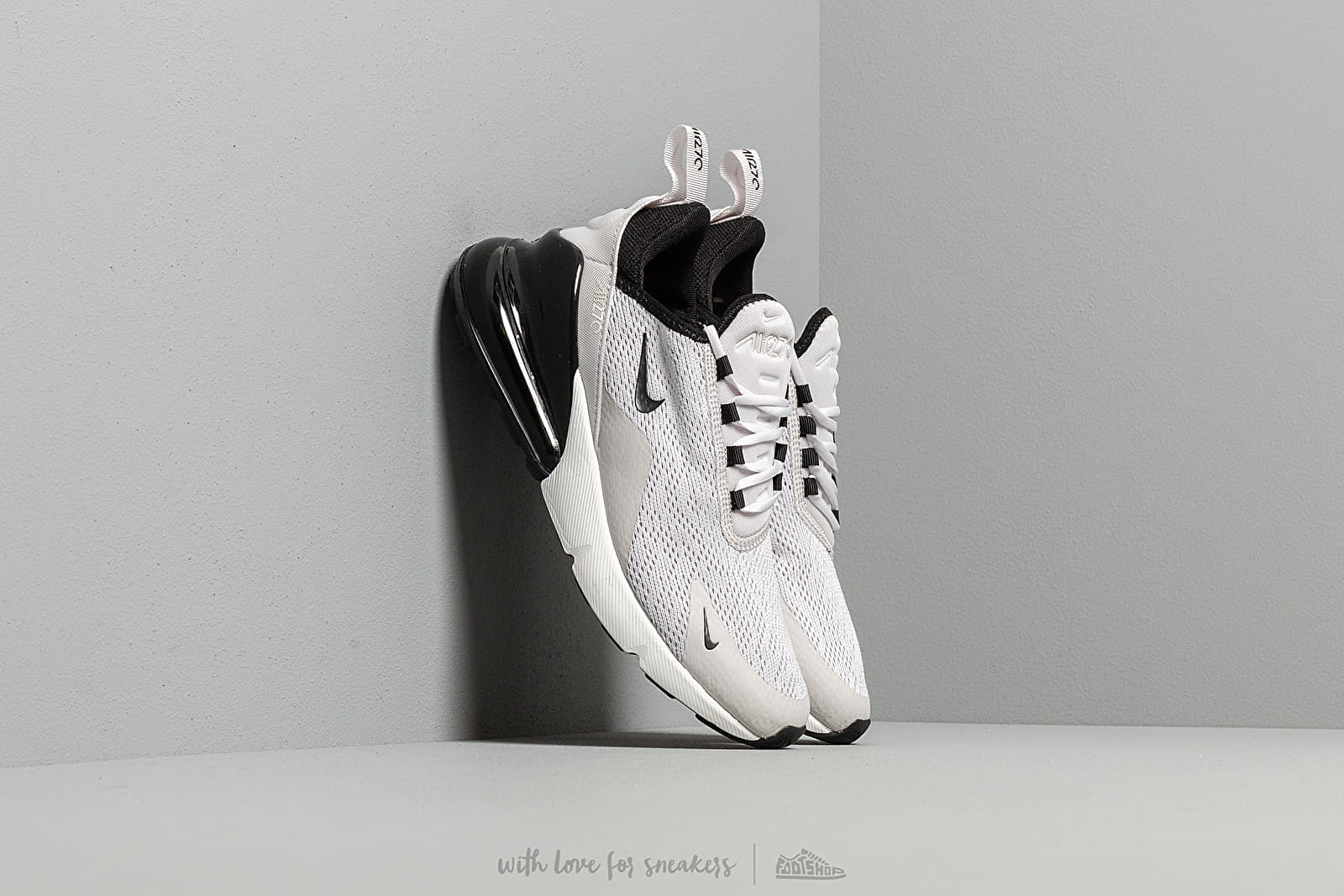 Women s shoes Nike W Air Max 270 Vast Grey Black Black Footshop