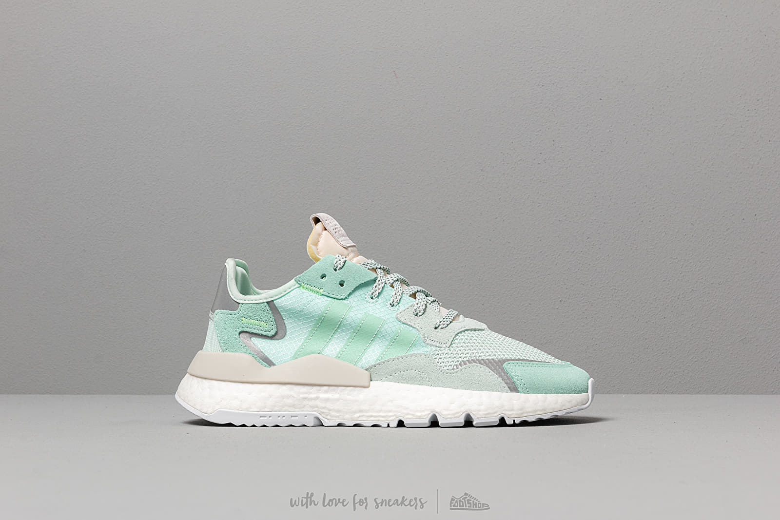 Încălțăminte și sneakerși pentru femei adidas Nite Jogger W Ice Mint/ Clear Mint/ Raw White