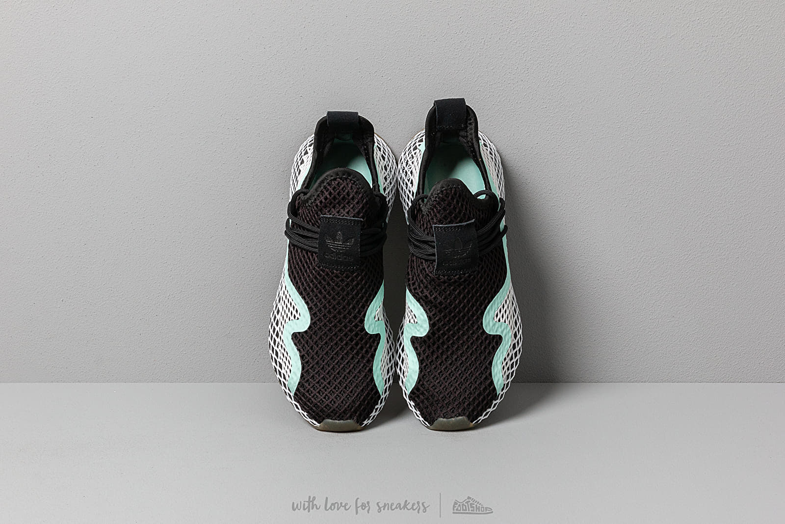 Dámské tenisky a boty adidas Deerupt S W Core Black/ Ftw White/ Clear Mint