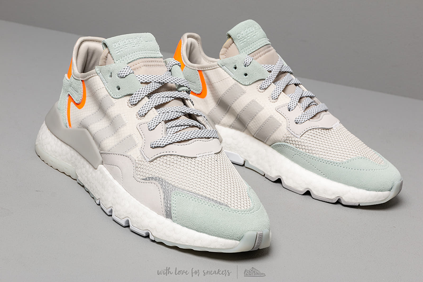 Men s shoes adidas Nite Jogger Raw White Grey One Vapor Green Footshop