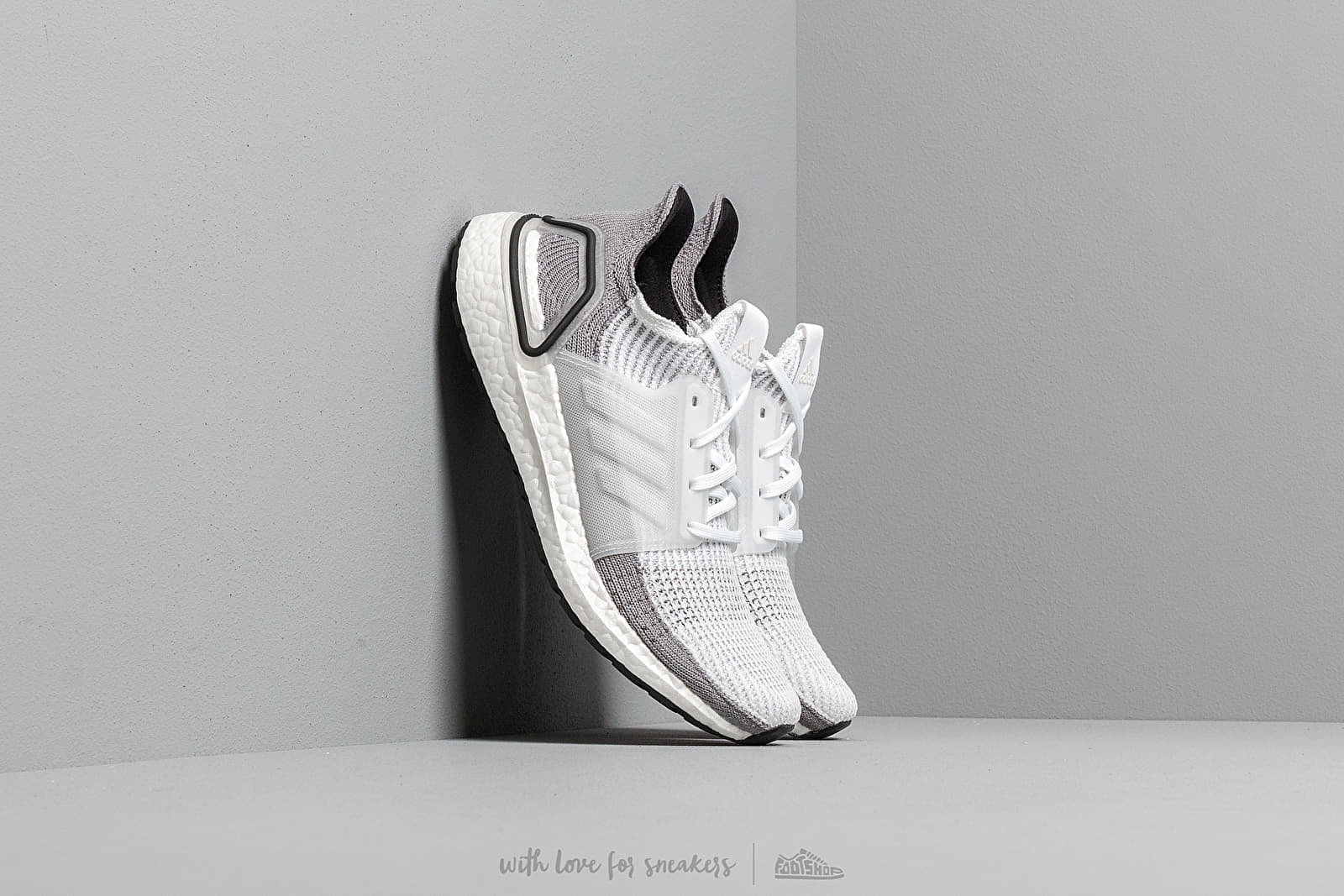 Дамски кецове и обувки adidas UltraBOOST 19 W Ftw White/ Crystal White/ Grey Two