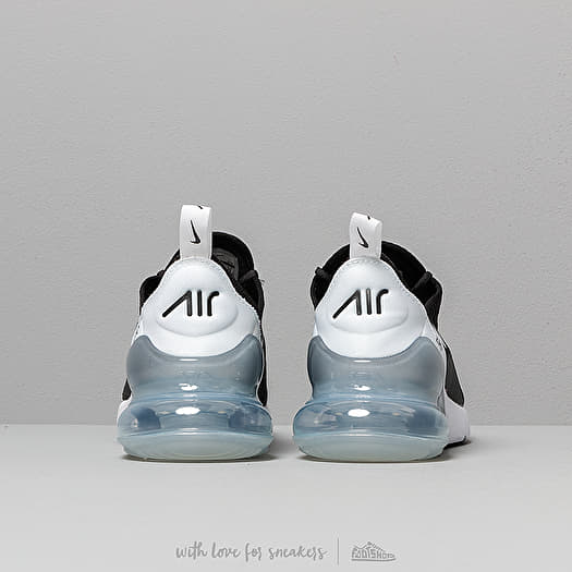 Nike W Air Max 270