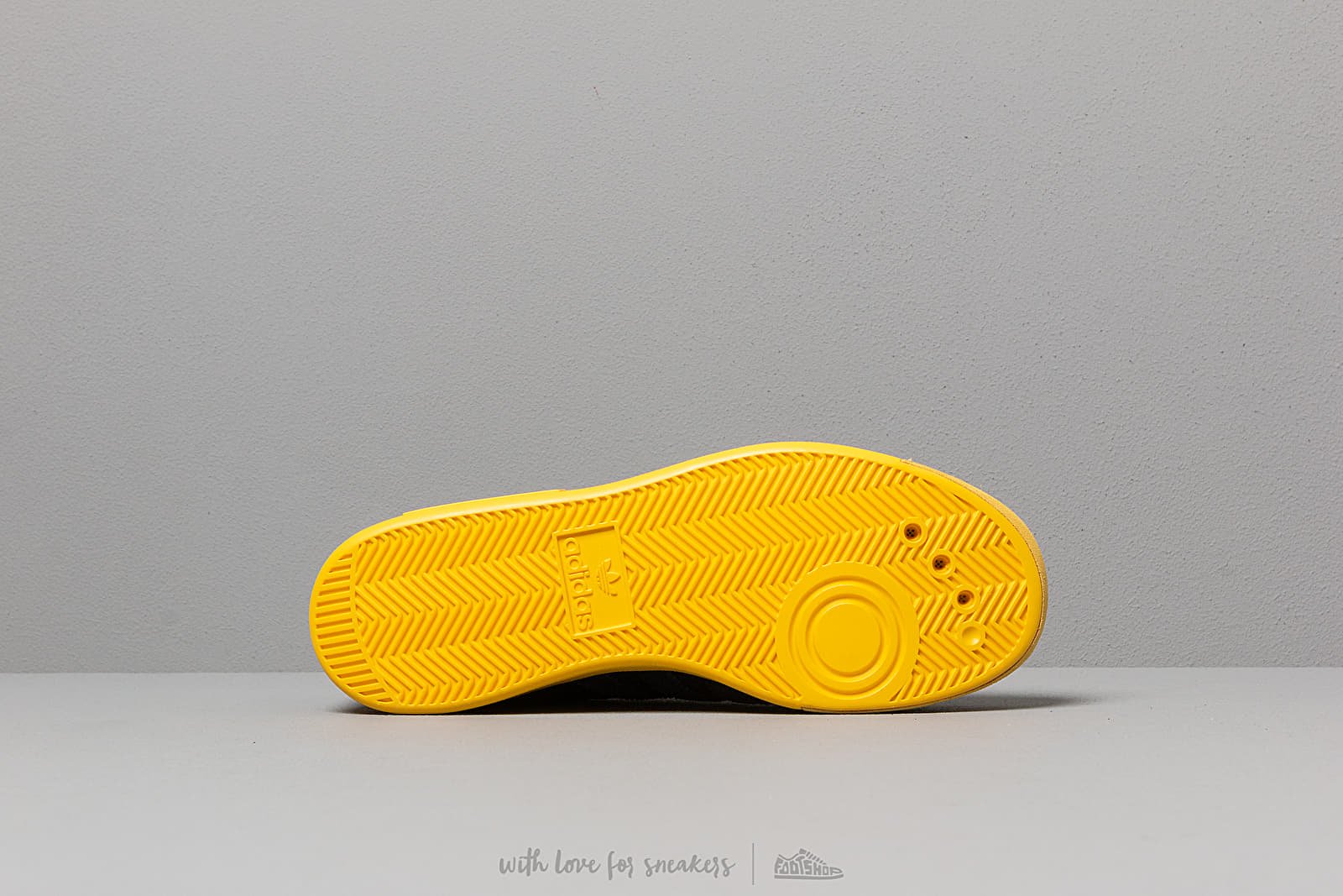 Încălțăminte și sneakerși pentru bărbați adidas Forest Hills Navy Indigo/ Navy Indigo/ Tricky Yellow