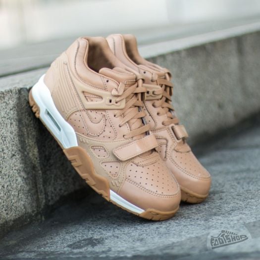 Nike air trainer 3 qs on sale