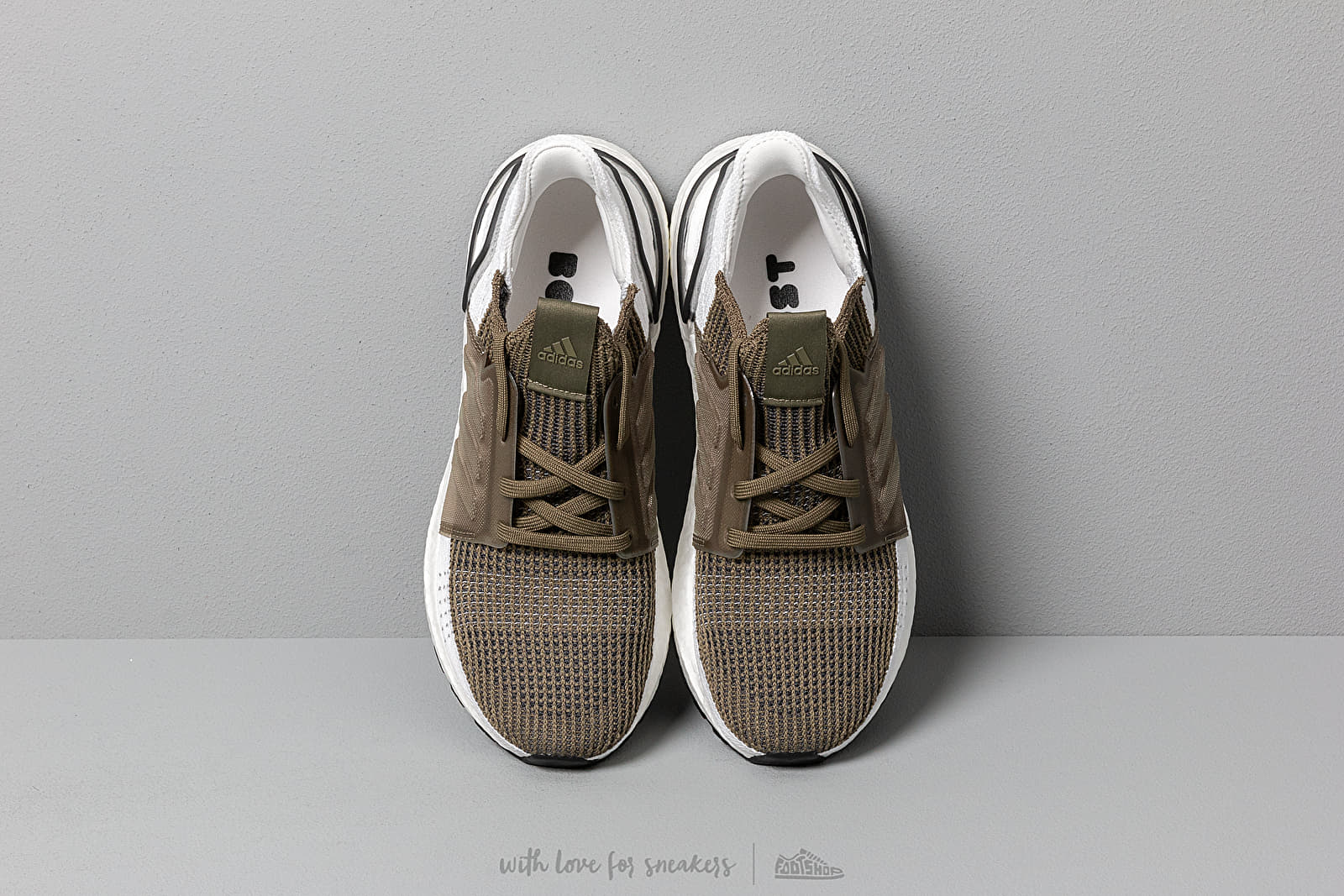 Adidas nmd khaki ultra top