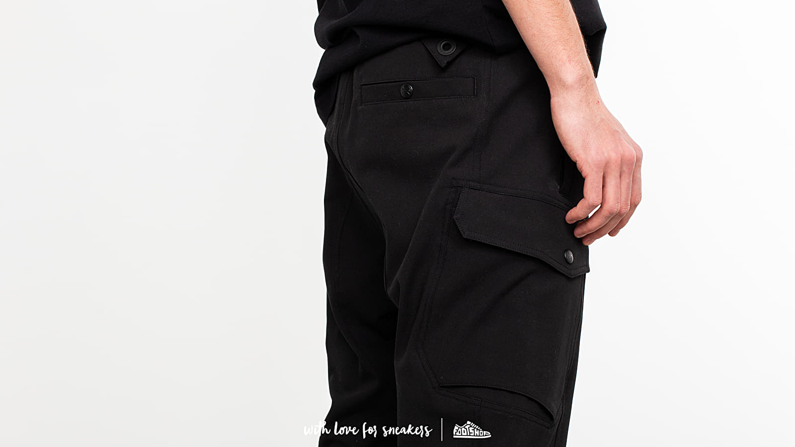 Traperice i hlače White Mountaineering Military Pants Black