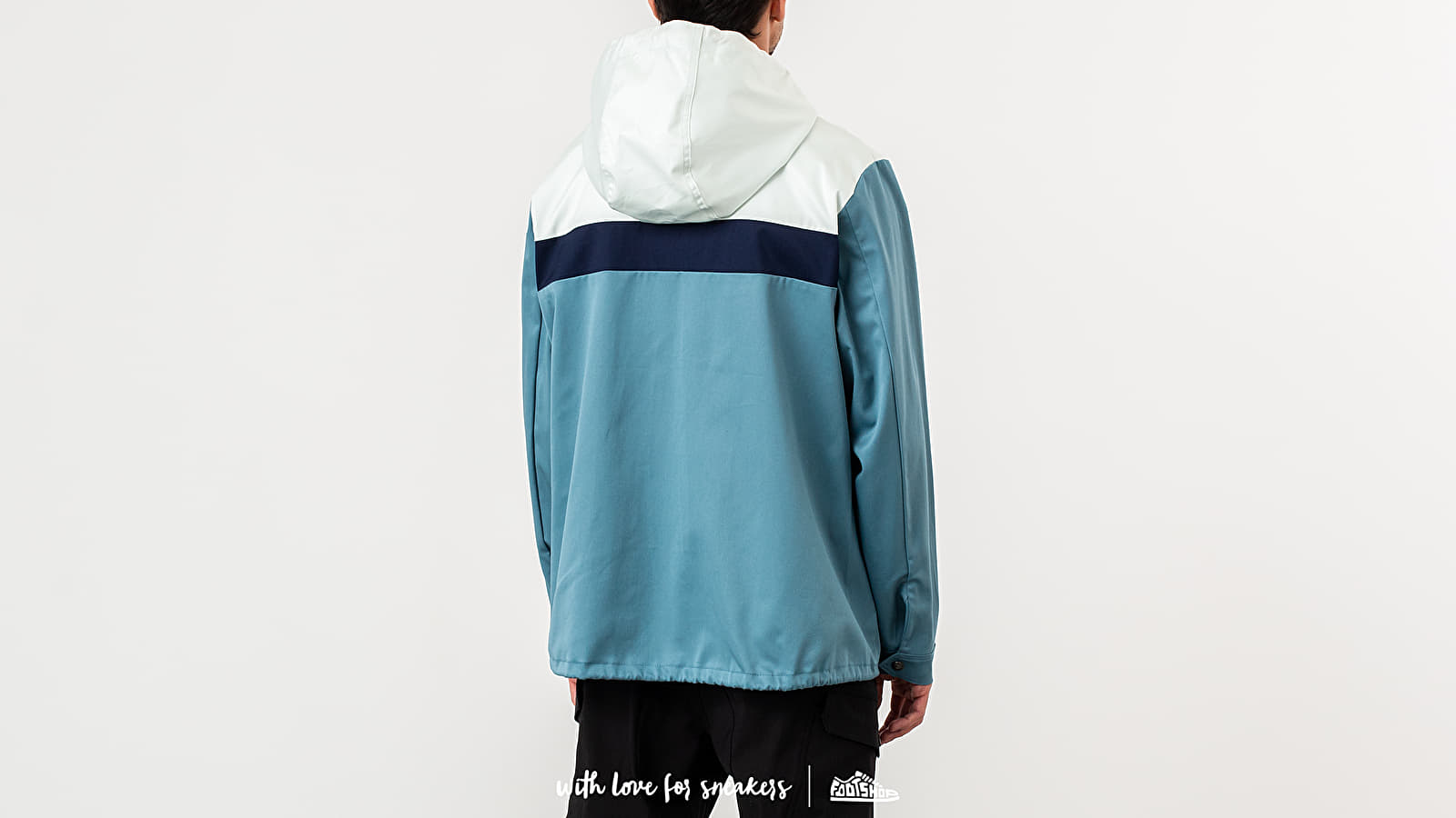 Chaquetas Karhu X R-Collection: “CATCH OF THE DAY” Classic Anorak Tourmaline/ Flamigo