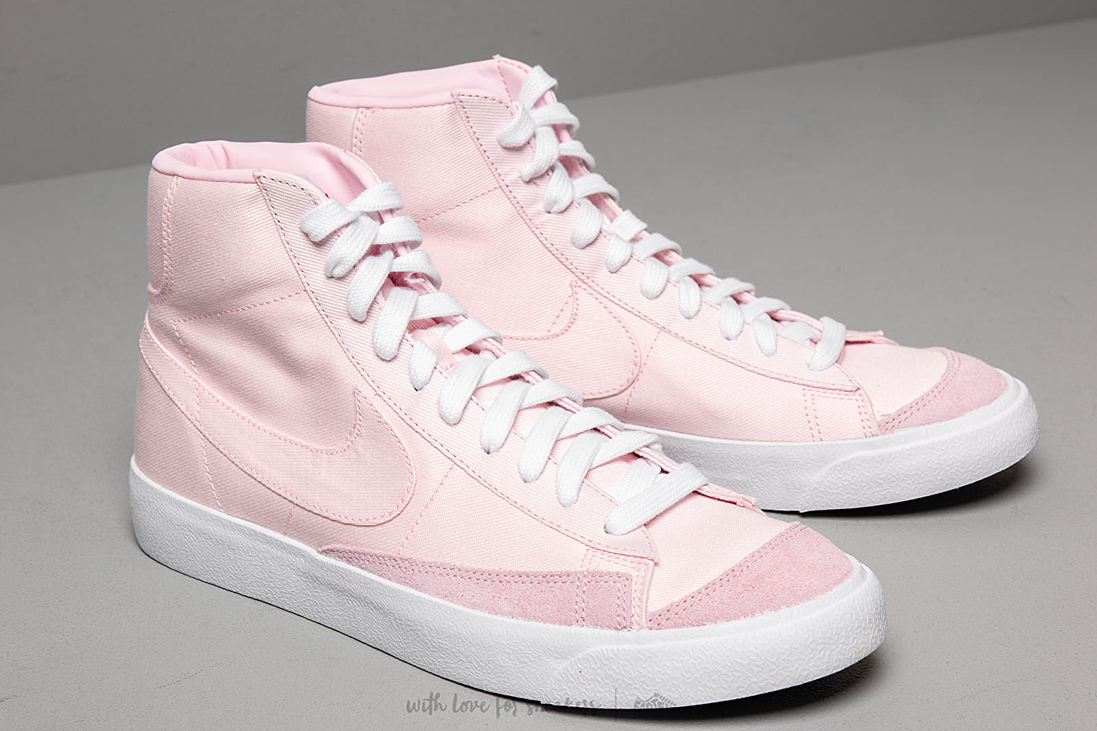 Chaussures et baskets homme Nike Blazer MID 77 Vintage WE Pink Foam Pink Foam Pink Foam White Footshop