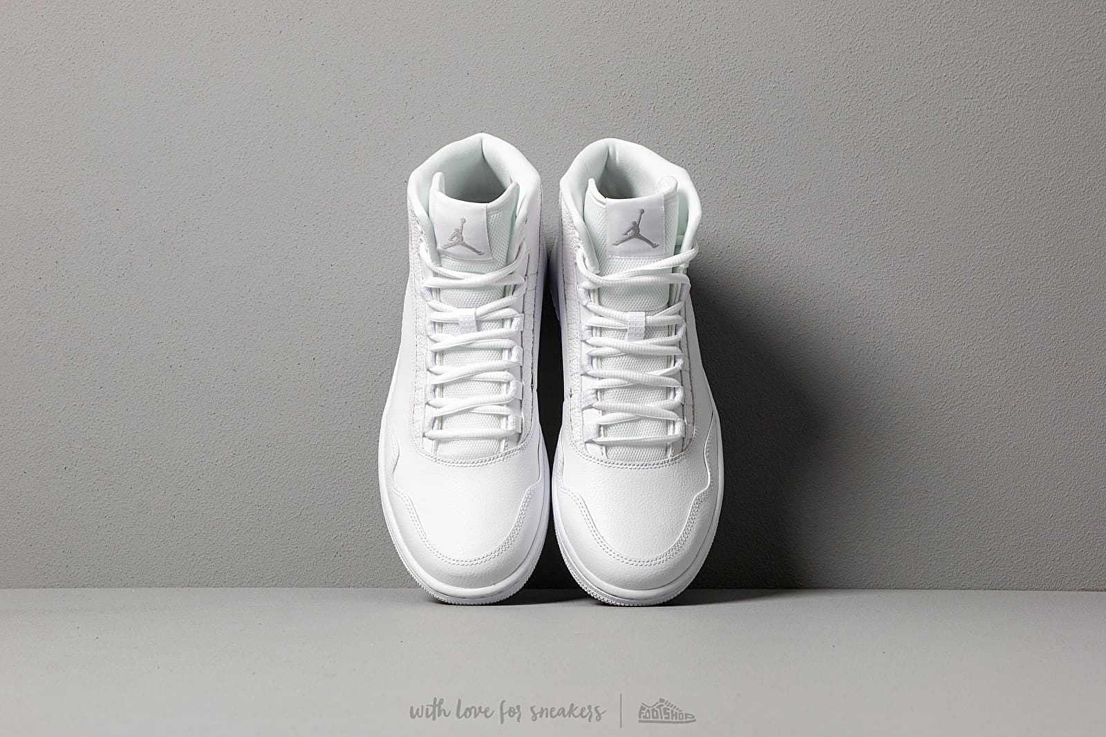 Jordan deals executive gray
