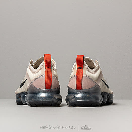 Nike air vapormax 2019 moon particle on sale
