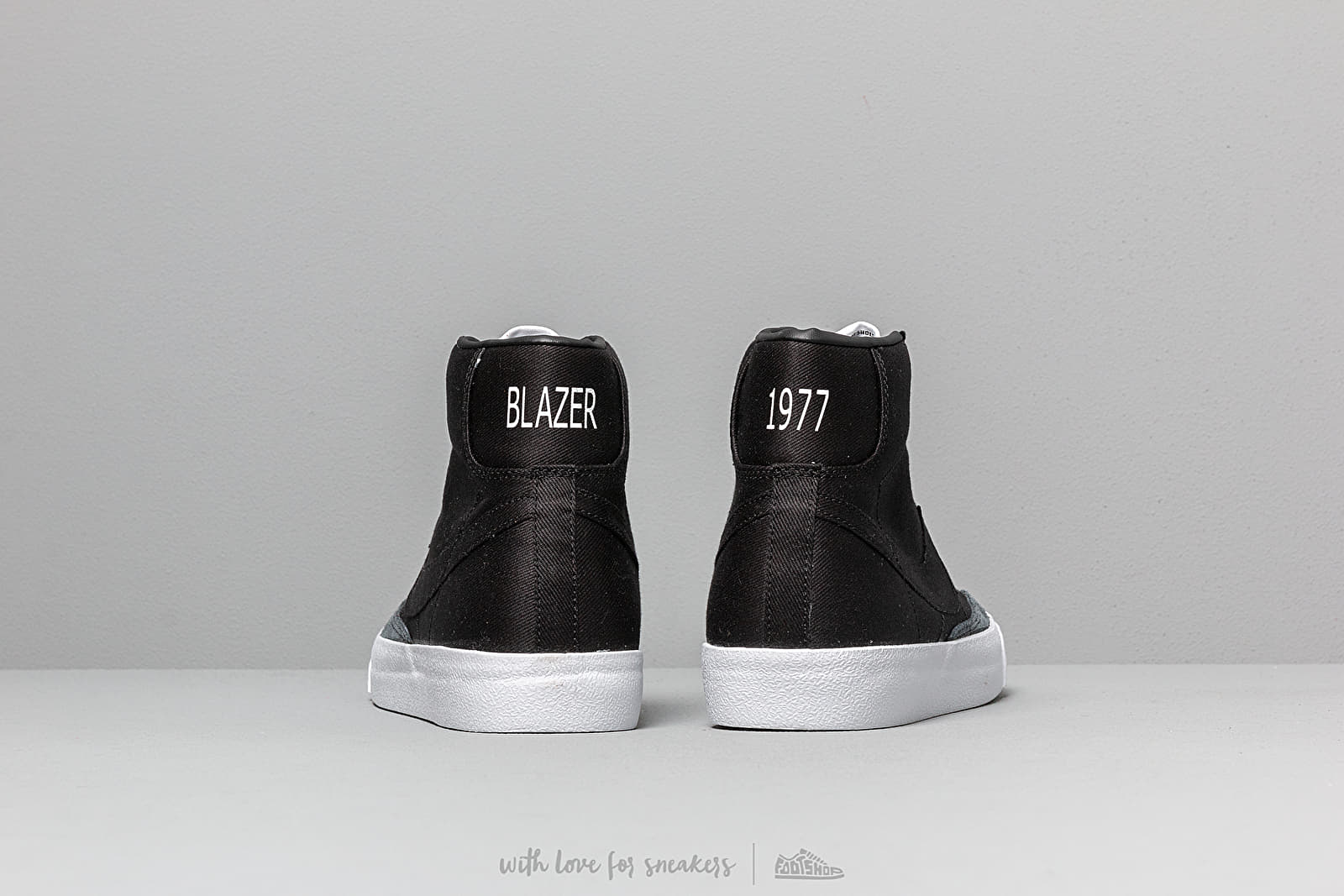 Buty męskie Nike Blazer MID '77 Vintage WE Black/ Black-Black-White