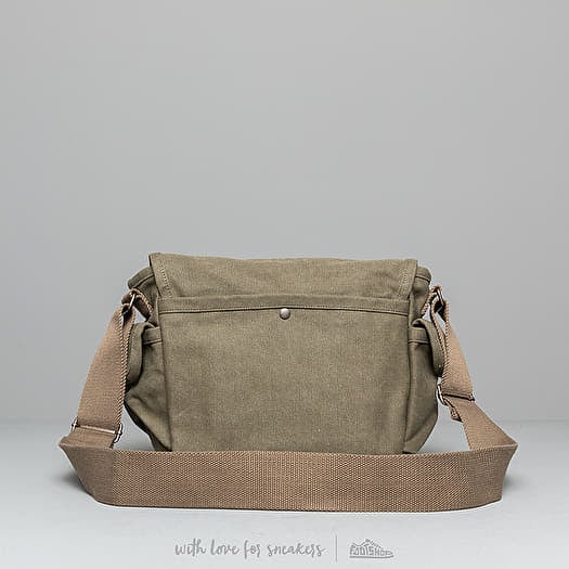 ★A.P.C.★ RECUPATION POUCH CROSS BAG KHAKI CODBMH61931JAA C Crossbody bags A. P. C. Recovery Shopping Bag Khaki | Footshop
