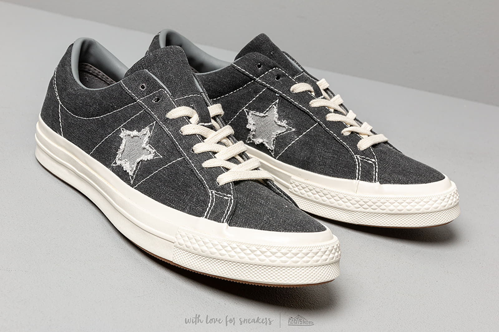 Men s shoes Converse One Star OX Black Mason Egret Footshop