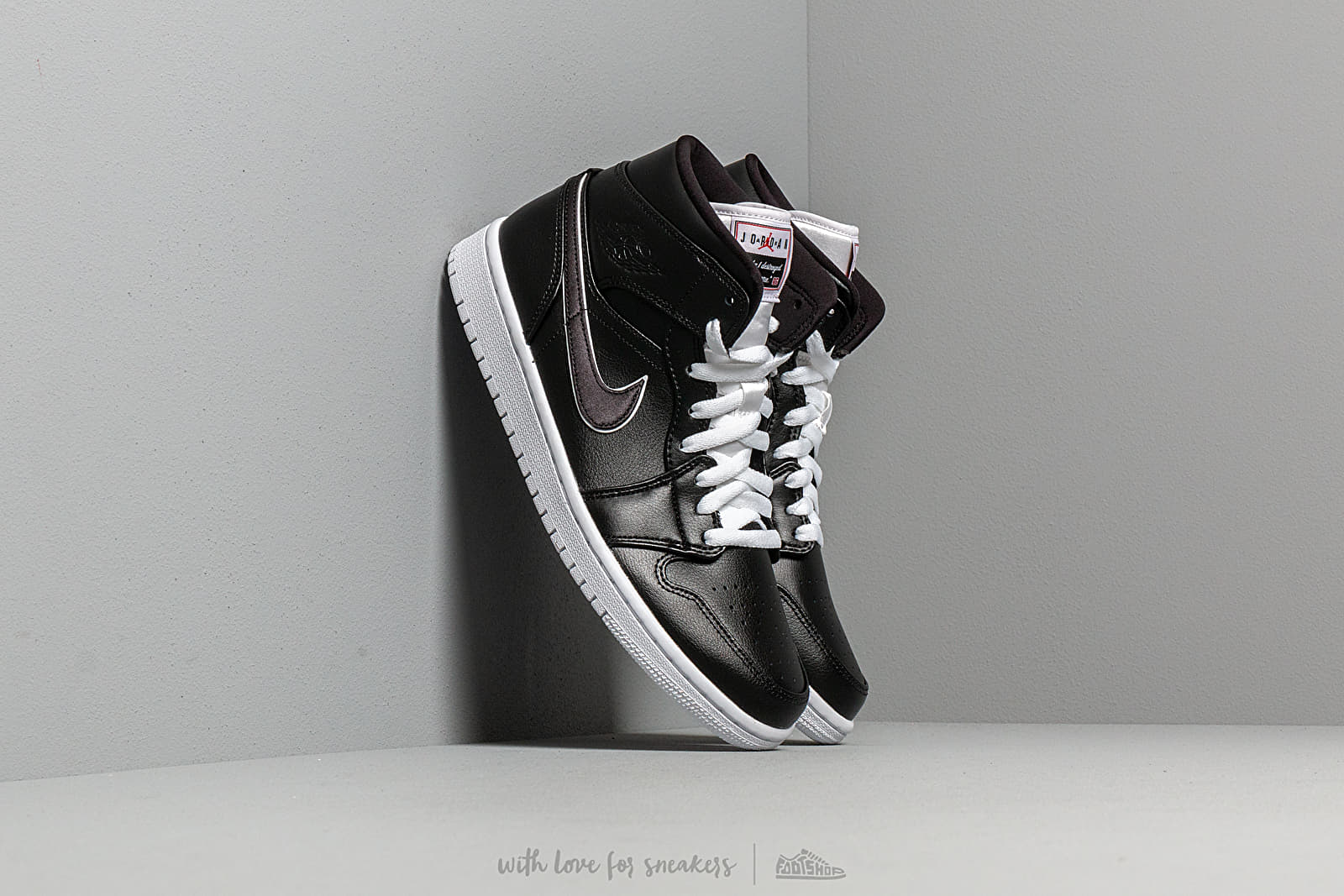 Air jordan 1 mid se zapatillas hombre 2025