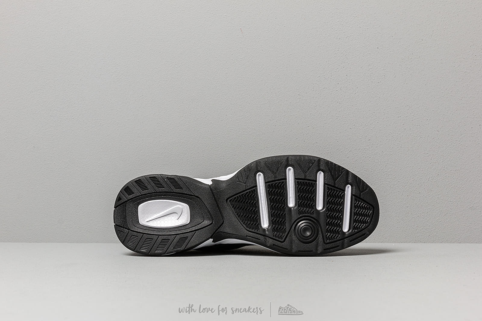 Nike tekno sales oil grey