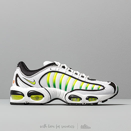 Air max tailwind volt hotsell
