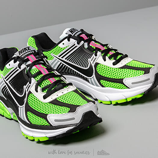 Men s shoes Nike Zoom Vomero 5 SE SP Electric Green Black White Sail Footshop