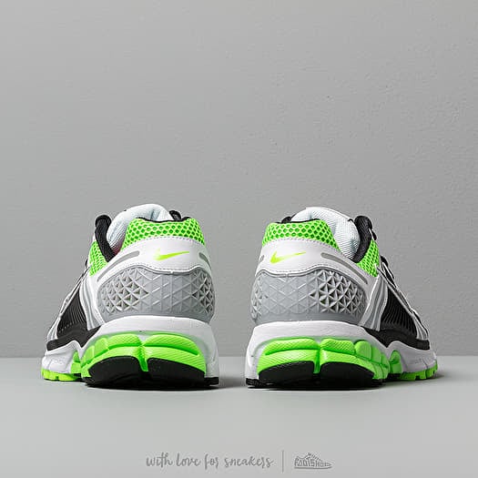 Nike zoom 213 store