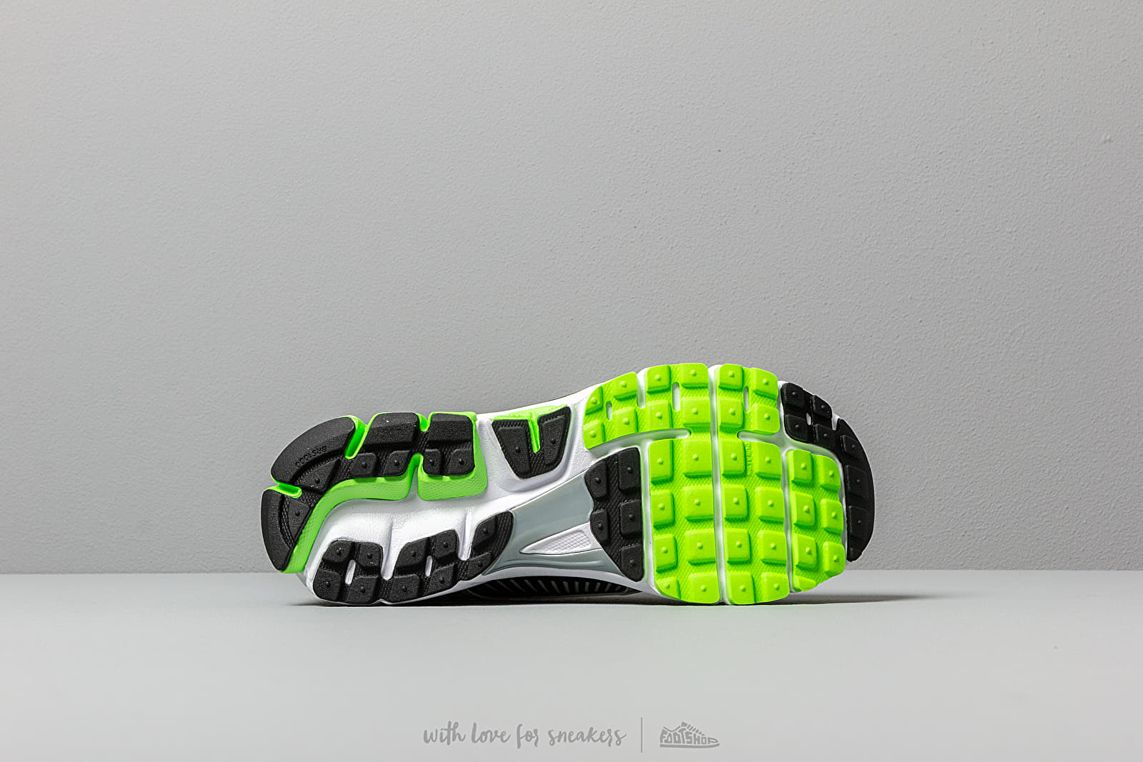 Men's shoes Nike Zoom Vomero 5 SE SP Electric Green/ Black-White-Sail
